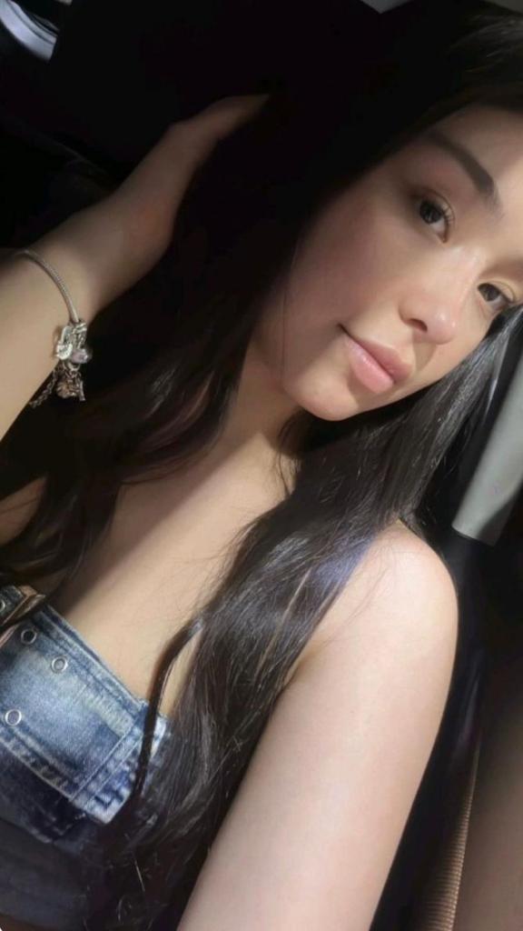 643810823: Chica busca chico en La Coruña