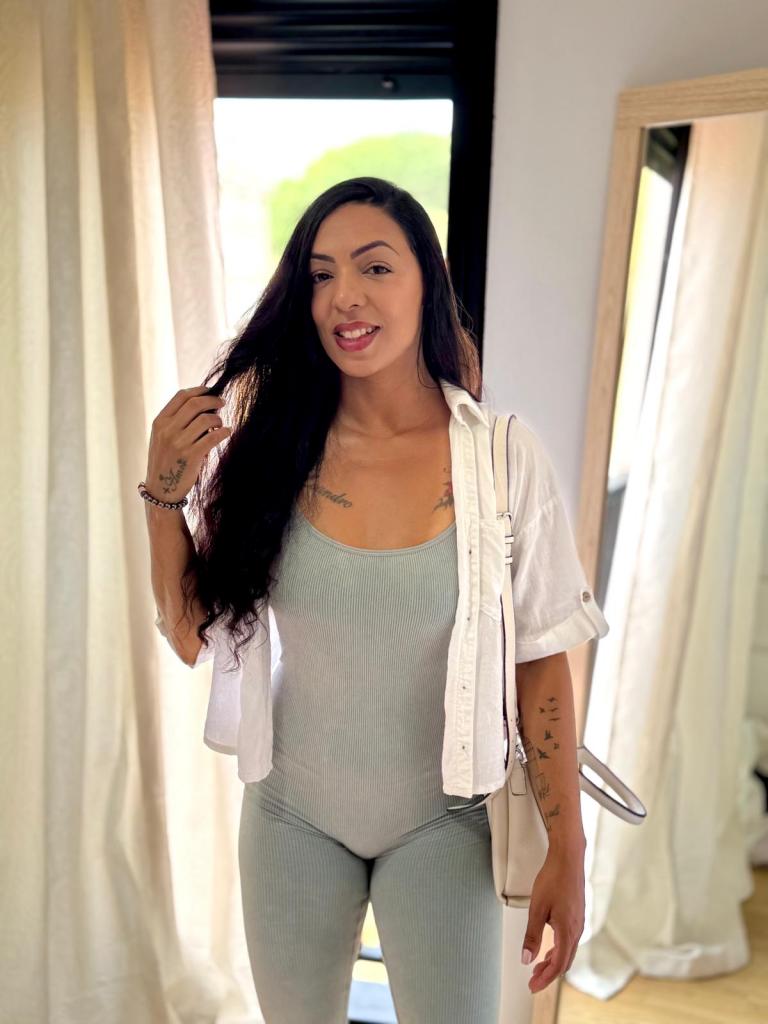 666321051: Chica busca chico en Cádiz