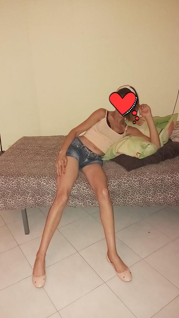 602476540: Chica busca chico en Almería