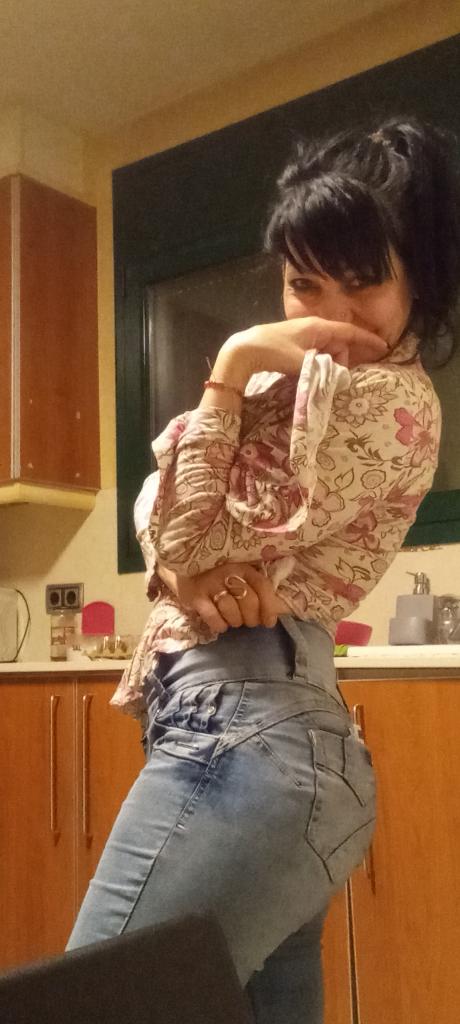 Chica busca chico en Gerona: 