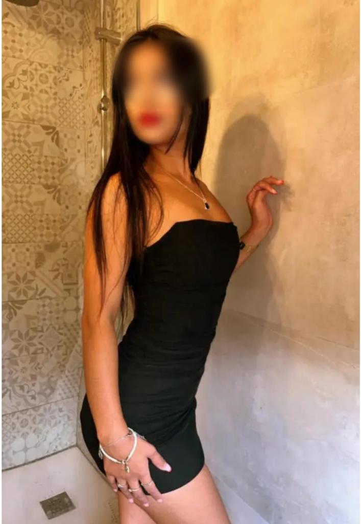 664648224: Chica busca chico en Córdoba
