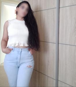 627480125: Chica busca chico en Sevilla