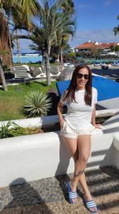 614819160: Chica busca chico en Tenerife