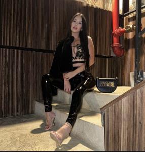 643550824: Chica busca chico en Murcia