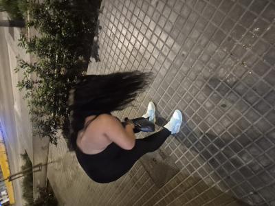687260701: Chica busca chico en Barcelona