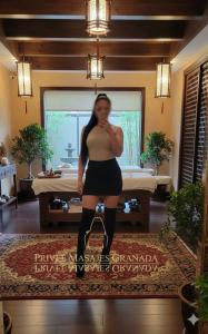 610674839: Chica busca chico en Granada