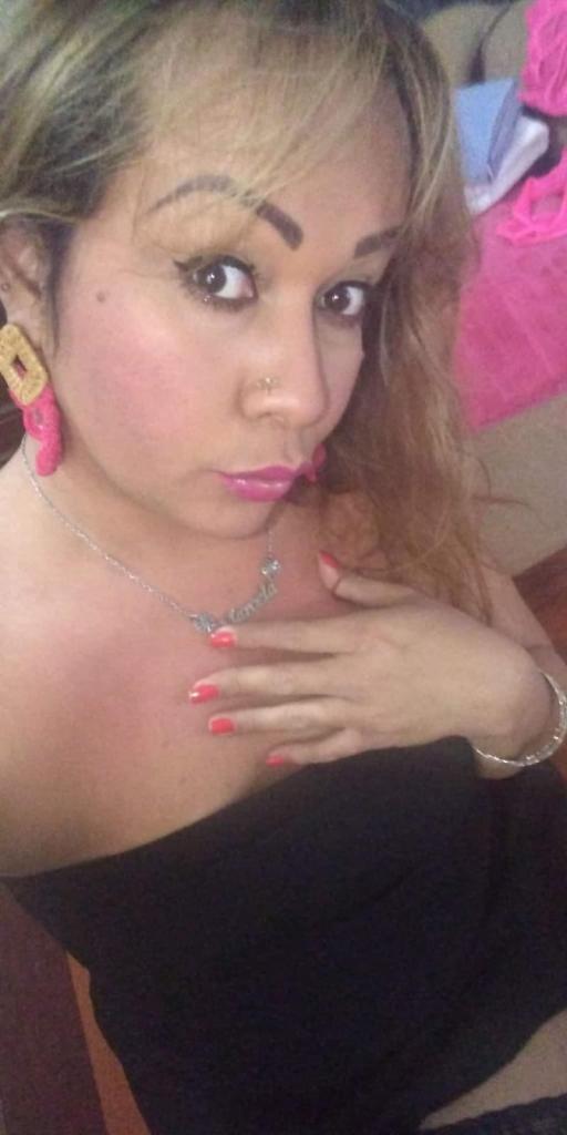 611358373: Chica busca chico en León