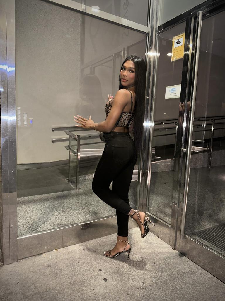 611286727: Travesti en La Rioja