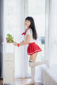 654907351: Chica busca chico en Barcelona