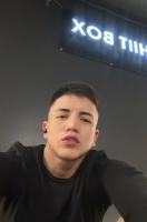 627387821: Chico busca chica en Valencia