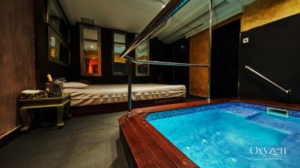 934523417: Chica busca chico en Barcelona