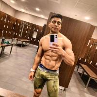 661268070: Chico busca chica en Málaga