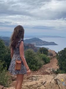 602537550: Chica busca chico en Pontevedra