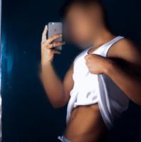 664082599: Chico busca chica en Barcelona