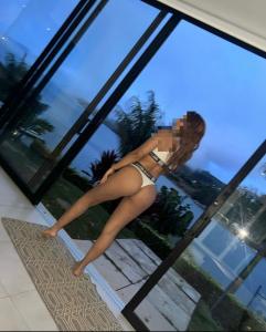 632693890: Chica busca chico en La Coruña