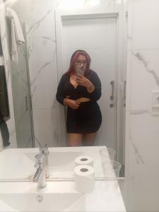 615530624: Chica busca chico en Madrid