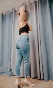 694236436: Chica busca chico en Lugo