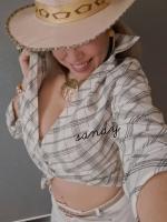 613880977: Chica busca chico en Madrid