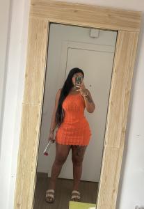 672888639: Chica busca chico en Asturias