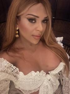 643305834: Transexual en Mallorca