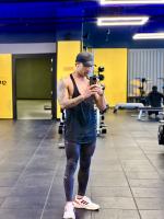 604242546: Chico busca chica en Barcelona