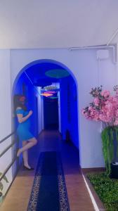 643587406: Chica busca chico en Madrid