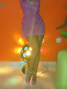 674474698: Chica busca chico en Madrid