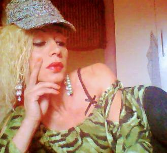 604196391: Travesti en Álava