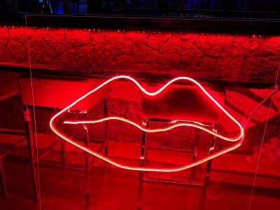 Chica busca chico en Ibiza: 