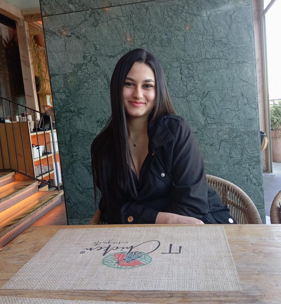 Chica busca chico en Madrid: 