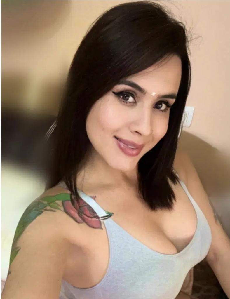 617090984: Transexual en Valencia