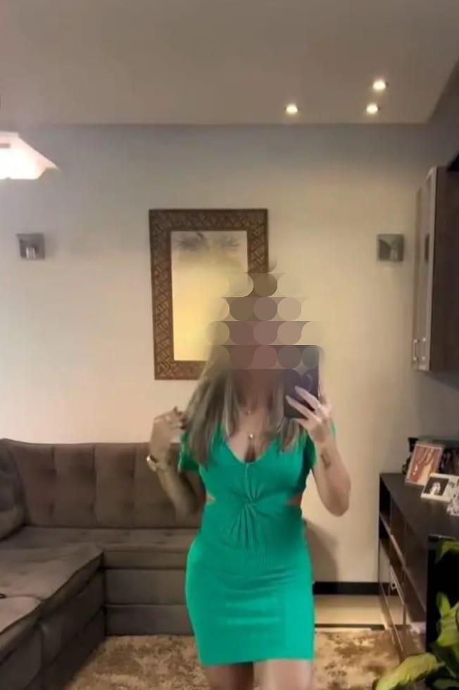 603997168: Chica busca chico en Sevilla