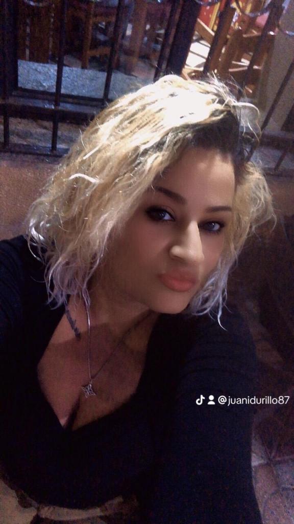 677279440: Chica busca chico en Jaén