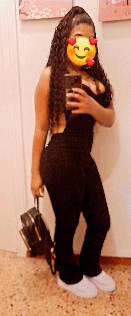 627305510: Chica busca chico en Huesca