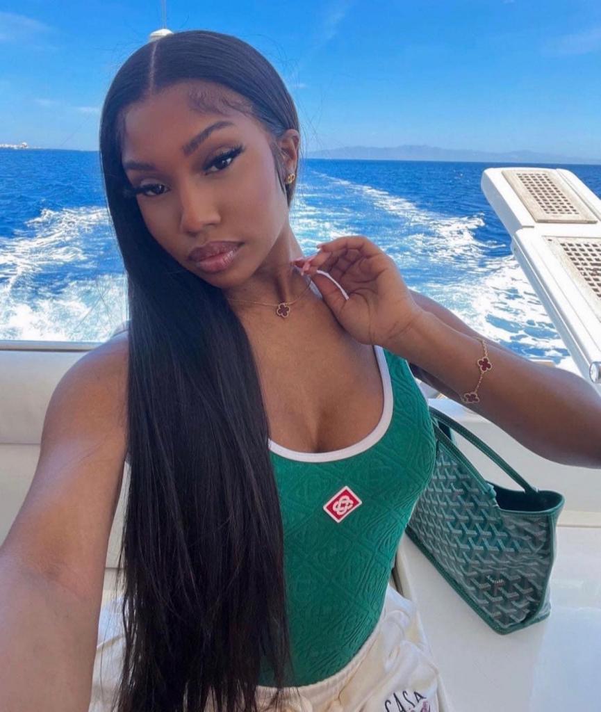 Chica busca chico en Sevilla: 