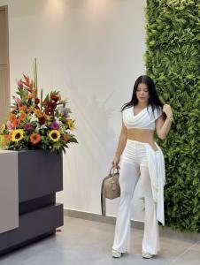 610533124: Chica busca chico en Guipúzcoa