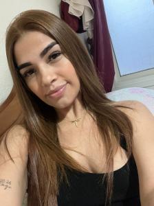 643771916: Chica busca chico en Cáceres