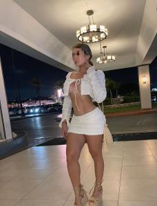 613233431: Chica busca chico en Málaga