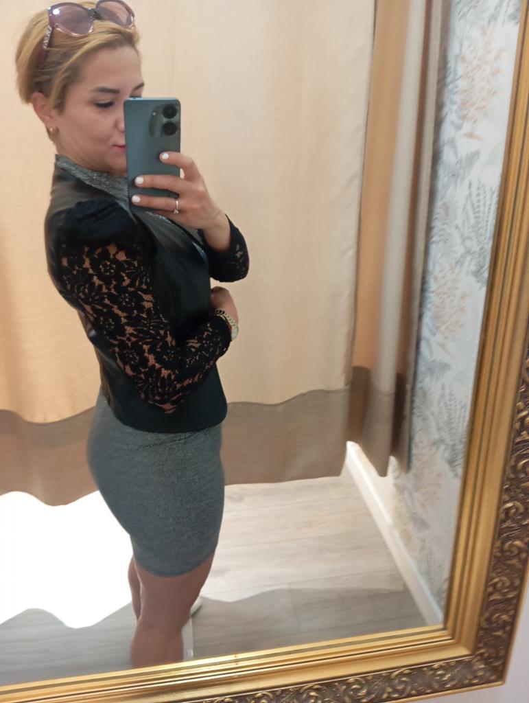 672017347: Chica busca chico en Cádiz