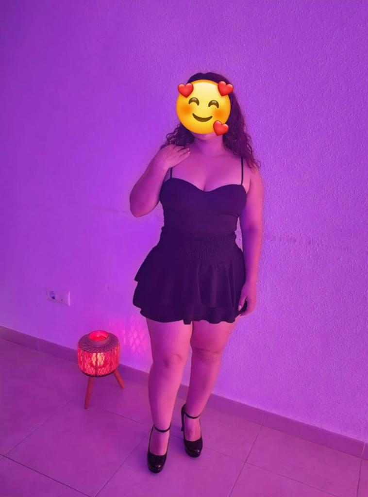 Chica busca chico en Almería: 