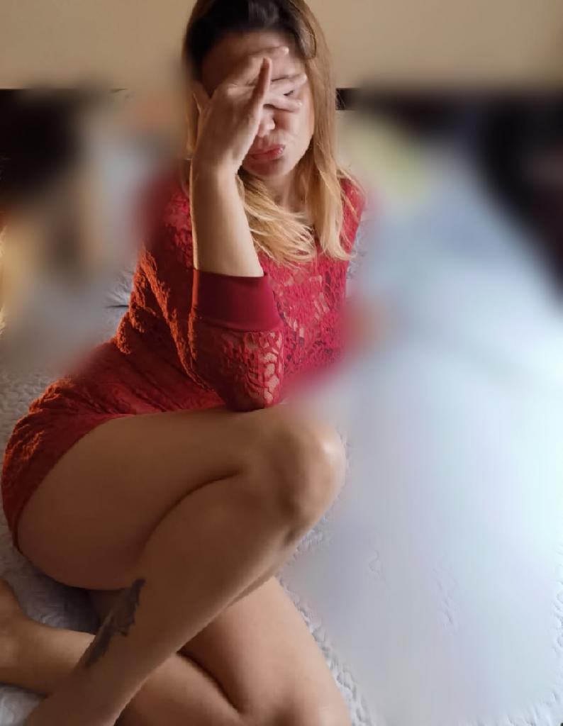 615076198: Chica busca chico en Barcelona