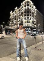 613145814: Chico busca chica en León