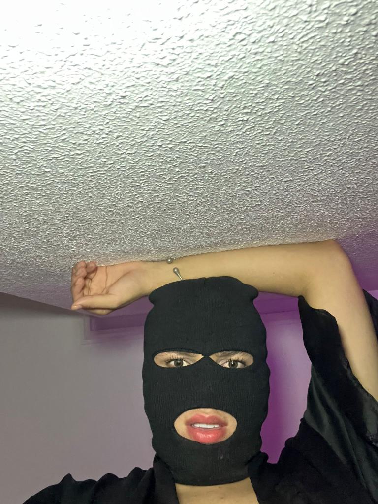 647086323: Chico busca chica en Alicante