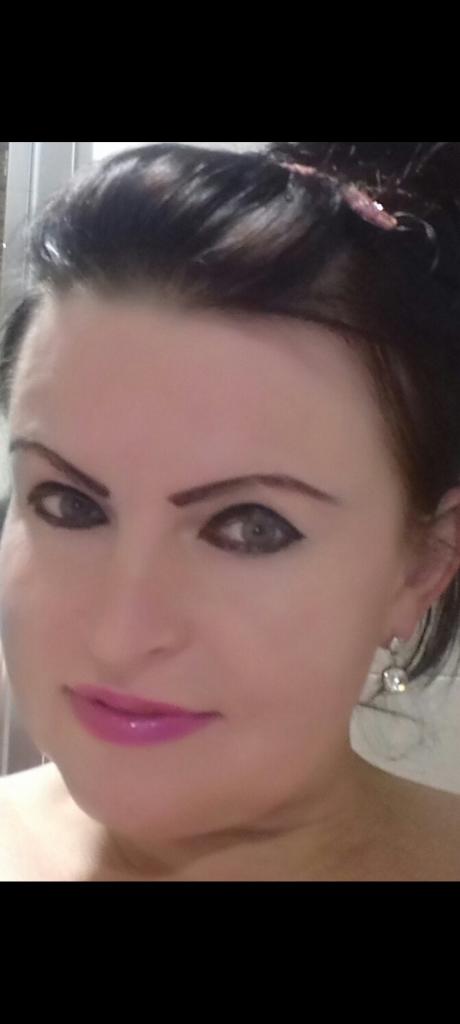 639772782: Chica busca chico en Navarra