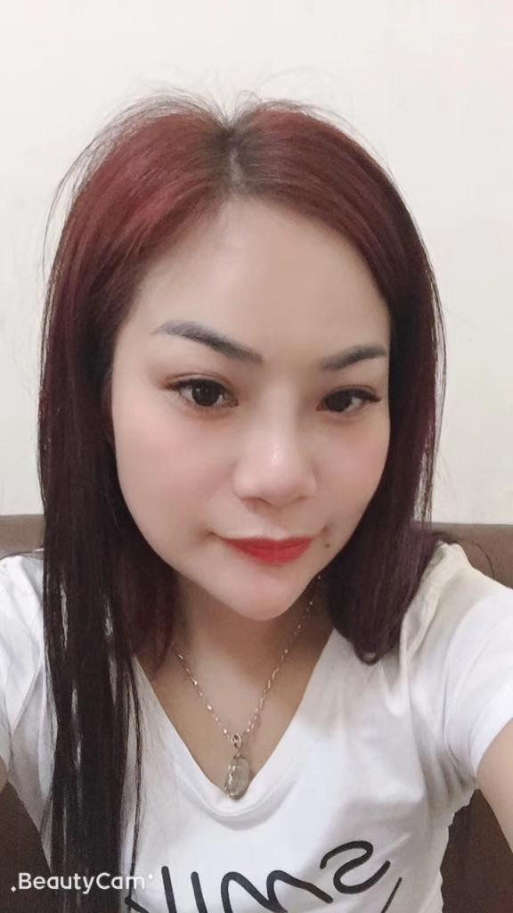 651717448: Chica busca chico en Barcelona