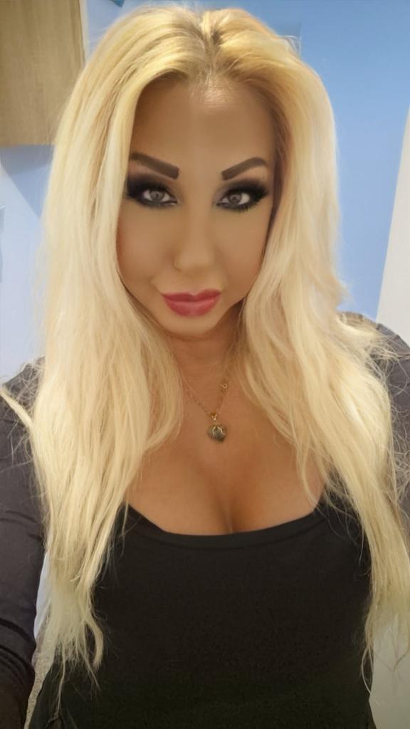 Chica busca chico en Barcelona: 