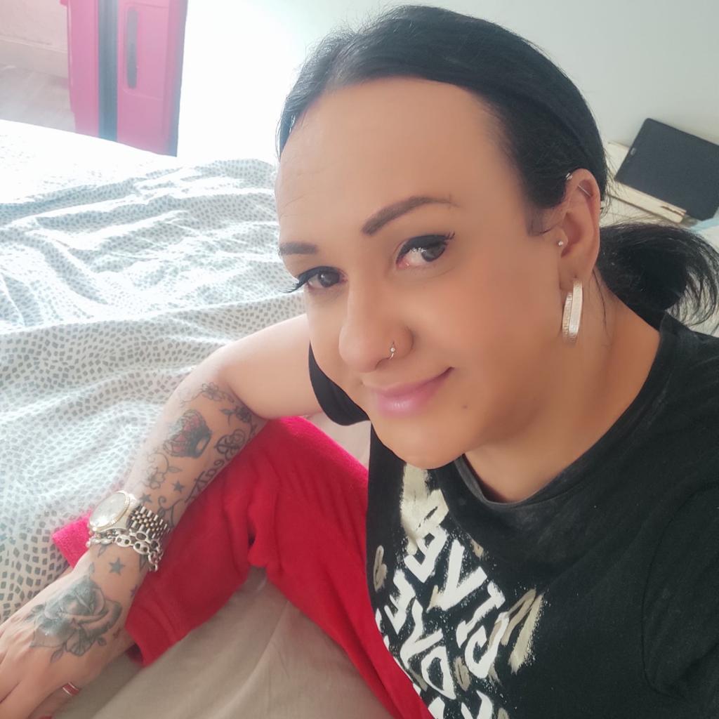 642708551: Travesti en Álava