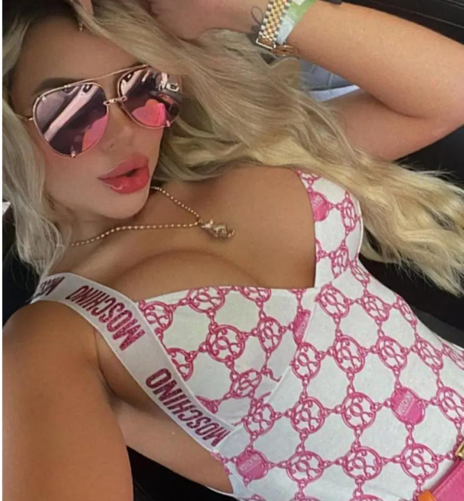 Chica busca chico en Ibiza: 