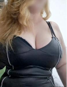 611338869: Chica busca chico en Lérida