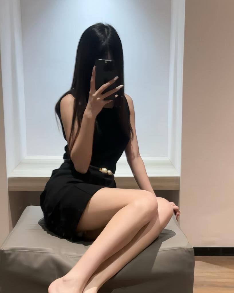 693232333: Chica busca chico en Barcelona